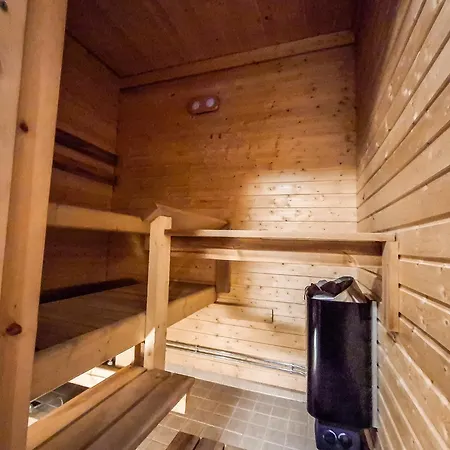 Cozy Arctic Retreat At The Arctic Circle 度假居