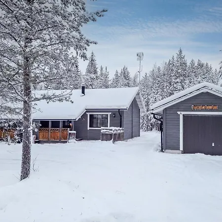 Cozy Arctic Retreat At The Arctic Circle 度假居 *